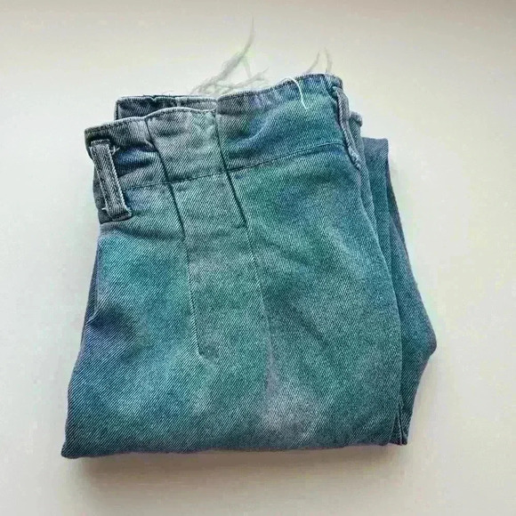 Wild fable, paper bag, jeans, distressed - Picture 2 of 9